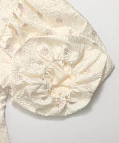 MERAKI（メラキ）の「ペプラムフラワーパフスリーブブラウス（シャツ/ブラウス・レディース・イエロー/ホワイト/アイボリー/ブルー・FREE）」の21枚目の写真