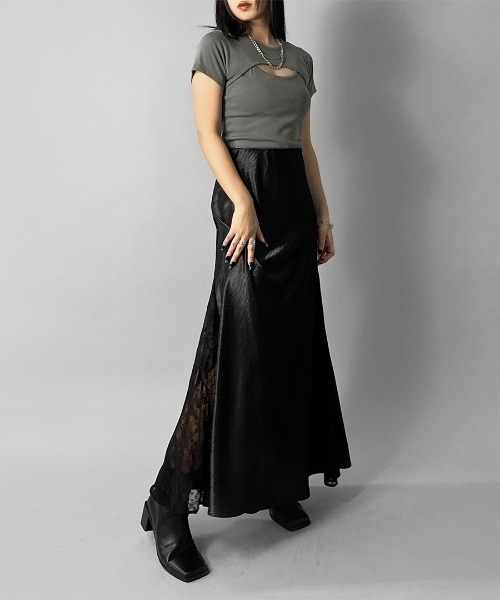 LVEU.(ラブユ.)の「【LVEU.】フロントカットアウトトップス / トップス 半袖 カットアウト 肌見せ ミニT クロップド ショート コンパクト ブラック カーキ(Tシャツ/カットソー・レディース・ブラック/カーキ・FREE)」の16枚目の写真