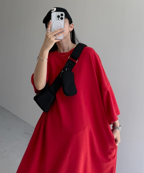 wee9s(ウィークス)の「HANSODE super loose light sweatee one piece / 半袖スウェッティーワンピース(スーパールーズタイプ)(ワンピース・レディース・ネイビー/レッド/ブラック/ベビーピンク/チェリーピンク/グレー/ミント/チャコール・FREE/SHORT/LONG)」の8枚目の写真