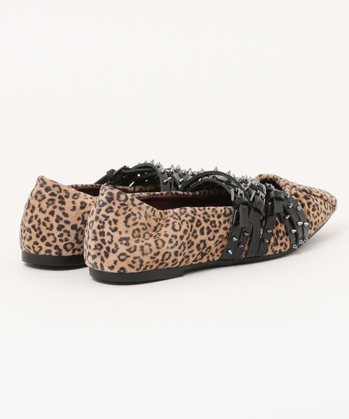 ASH(アッシュ)の「アッシュ【BRENDHA】スタッズベルトアニマル柄フラットパンプス ポインテッドトゥ バレエシューズ 1.5cmヒール(パンプス・レディース・アニマル・36/35/39/38/37)」の7枚目の写真