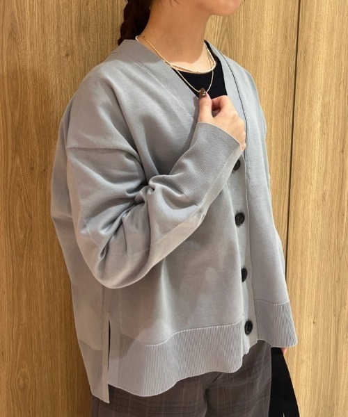 human woman（ヒューマンウーマン）の「◆オーガニックコットン混プレーティングカーディガン（カーディガン/ボレロ・レディース・グレー/ブルー/ブラウン・MEDIUM）」の8枚目の写真