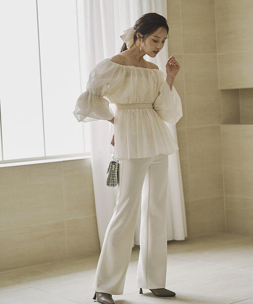 PROPORTION BODY DRESSING(プロポーションボディドレッシング)の「バルーンスリーブオフショルブラウス / 1215210809(シャツ/ブラウス・レディース・ブルー/ピンク/ホワイト系その他/ベージュ・MEDIUM/SMALL)」の14枚目の写真