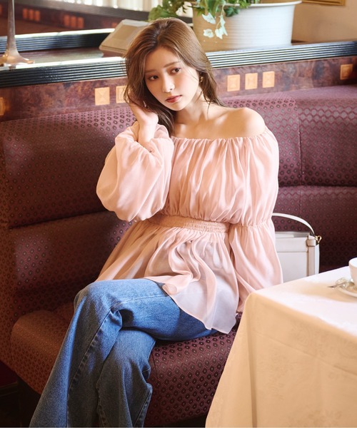 PROPORTION BODY DRESSING(プロポーションボディドレッシング)の「バルーンスリーブオフショルブラウス / 1215210809(シャツ/ブラウス・レディース・ブルー/ピンク/ホワイト系その他/ベージュ・MEDIUM/SMALL)」の3枚目の写真