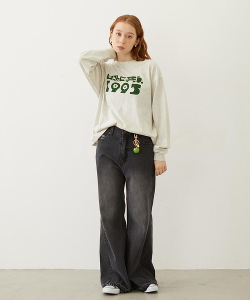 MILKFED.（ミルクフェド）の「APPLE LOGO FLOCK PRINT L/S TEE（Tシャツ/カットソー・レディース・ブラック/イエロー/オートミール・M/L）」の10枚目の写真