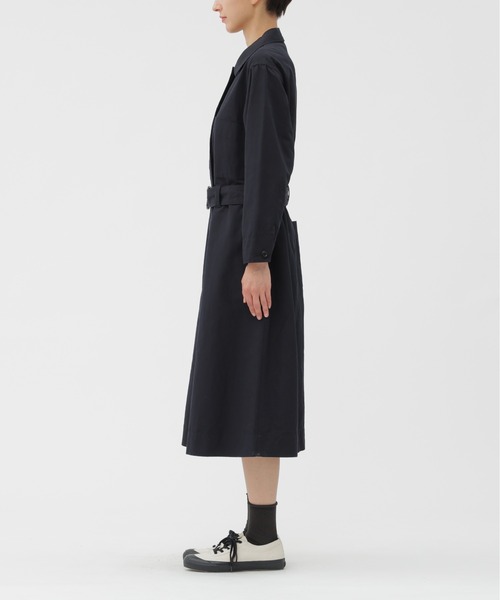 MHL.（エムエイチエル）の「WA-SHI COTTON PLAINWEAVE（ワンピース・レディース・ネイビー・1/2）」の2枚目の写真