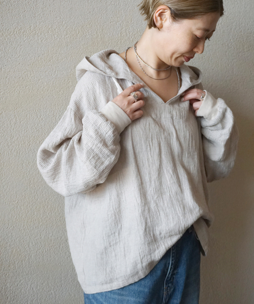 JOURNAL STANDARD LUXE（ジャーナルスタンダード　ラックス）の「Fiona's hoodpull（その他トップス・レディース・ホワイト/アイボリー・FREE）」の4枚目の写真