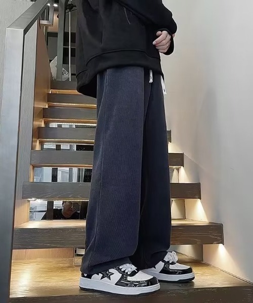 SHEPP(シープ)の「コーデュロイ ルーズストレートパンツ(その他パンツ・メンズ・グレー/ブラック/パープル/ピンク/ホワイト・M/L)」の4枚目の写真