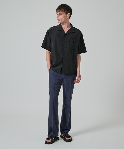 STUDIOUS(ステュディオス)の「【soe/ソーイ】別注 H/S Regular Collar Shirt(シャツ/ブラウス・メンズ・ブラック/ネイビー・1/2)」の3枚目の写真