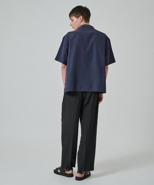 STUDIOUS(ステュディオス)の「【soe/ソーイ】別注 H/S Regular Collar Shirt(シャツ/ブラウス・メンズ・ブラック/ネイビー・1/2)」の10枚目の写真
