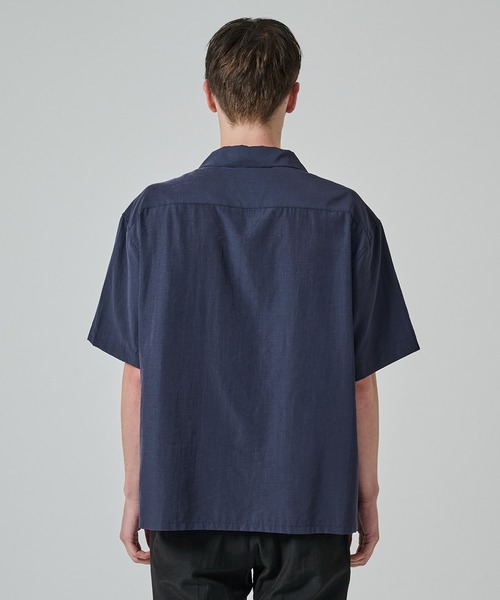 STUDIOUS(ステュディオス)の「【soe/ソーイ】別注 H/S Regular Collar Shirt(シャツ/ブラウス・メンズ・ブラック/ネイビー・1/2)」の16枚目の写真