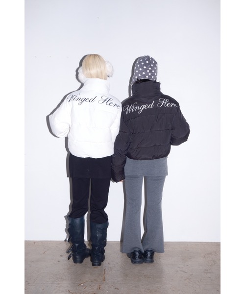 Smyeon(スミョン)の「Stand collar short volume jacket/スタンドカラーショートボリュームジャケット(ダウンジャケット/コート・レディース・ブラック/ホワイト/ブラウン/ネイビー・FREE)」の12枚目の写真