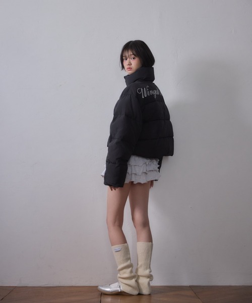 Smyeon(スミョン)の「Stand collar short volume jacket/スタンドカラーショートボリュームジャケット(ダウンジャケット/コート・レディース・ブラック/ホワイト/ブラウン/ネイビー・FREE)」の22枚目の写真