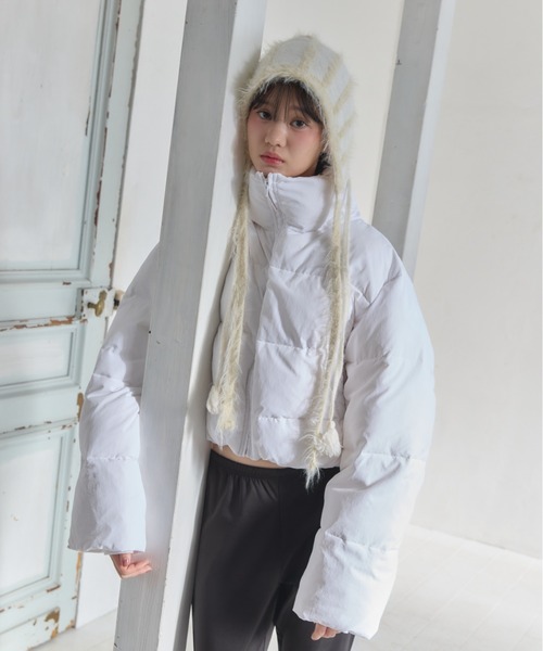 Smyeon(スミョン)の「Stand collar short volume jacket/スタンドカラーショートボリュームジャケット(ダウンジャケット/コート・レディース・ブラック/ホワイト/ブラウン/ネイビー・FREE)」の6枚目の写真