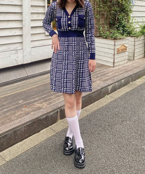 Mejoul（メジュール）の「千鳥柄 ウエスト切替 ニットミニワンピース（ワンピース・レディース・ブラック/ネイビー・L/M）」の15枚目の写真