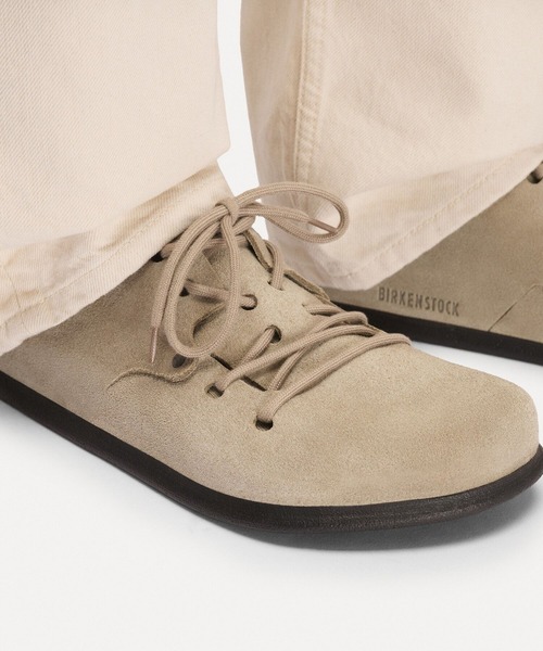 BIRKENSTOCK(ビルケンシュトック)の「【公式】ビルケンシュトック Montana/モンタナ スエードレザー(その他シューズ・メンズ・ベージュ・28.5cm【レギュラー幅】/28cm【レギュラー幅】/27cm【レギュラー幅】/26.5cm【レギュラー幅】/25cm【レギュラー幅】/26cm【レギュラー幅】)」の1枚目の写真