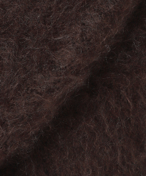 U by SPICK&SPAN(ユーバイスピックアンドスパン)の「アシメオフショルシャギーニット(ニット/セーター・レディース・ホワイト/ブラウン・FREE)」の4枚目の写真