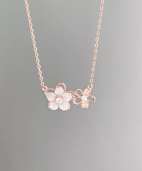 Lace Ladies（レースレディース）の「ツイン フラワー モチーフ ビジュー ネックレス（ネックレス・レディース・シルバー/ゴールド・FREE）」の11枚目の写真