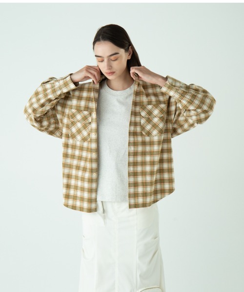 PENDLETON(ペンドルトン)の「ドルマンシャツ(シャツ/ブラウス・レディース・コーラルピンク/グリーン系その他/サックスブルー/ブルー系その他2/アイボリー・ONE SIZE)」の2枚目の写真