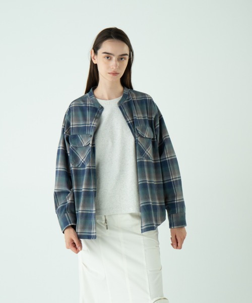 PENDLETON(ペンドルトン)の「ドルマンシャツ(シャツ/ブラウス・レディース・コーラルピンク/グリーン系その他/サックスブルー/ブルー系その他2/アイボリー・ONE SIZE)」の5枚目の写真