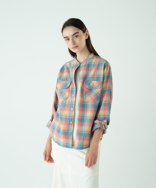 PENDLETON(ペンドルトン)の「ドルマンシャツ(シャツ/ブラウス・レディース・コーラルピンク/グリーン系その他/サックスブルー/ブルー系その他2/アイボリー・ONE SIZE)」の1枚目の写真