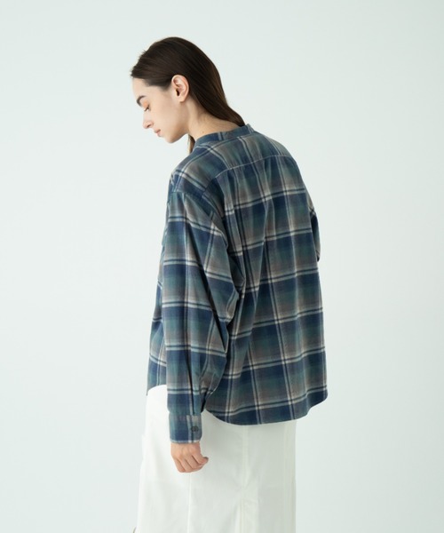 PENDLETON(ペンドルトン)の「ドルマンシャツ(シャツ/ブラウス・レディース・コーラルピンク/グリーン系その他/サックスブルー/ブルー系その他2/アイボリー・ONE SIZE)」の11枚目の写真