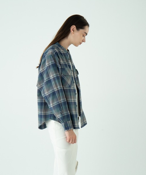 PENDLETON(ペンドルトン)の「ドルマンシャツ(シャツ/ブラウス・レディース・コーラルピンク/グリーン系その他/サックスブルー/ブルー系その他2/アイボリー・ONE SIZE)」の15枚目の写真