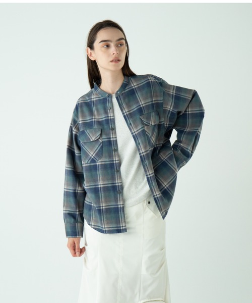 PENDLETON(ペンドルトン)の「ドルマンシャツ(シャツ/ブラウス・レディース・コーラルピンク/グリーン系その他/サックスブルー/ブルー系その他2/アイボリー・ONE SIZE)」の17枚目の写真