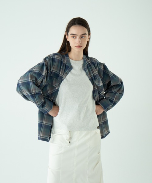 PENDLETON(ペンドルトン)の「ドルマンシャツ(シャツ/ブラウス・レディース・コーラルピンク/グリーン系その他/サックスブルー/ブルー系その他2/アイボリー・ONE SIZE)」の20枚目の写真