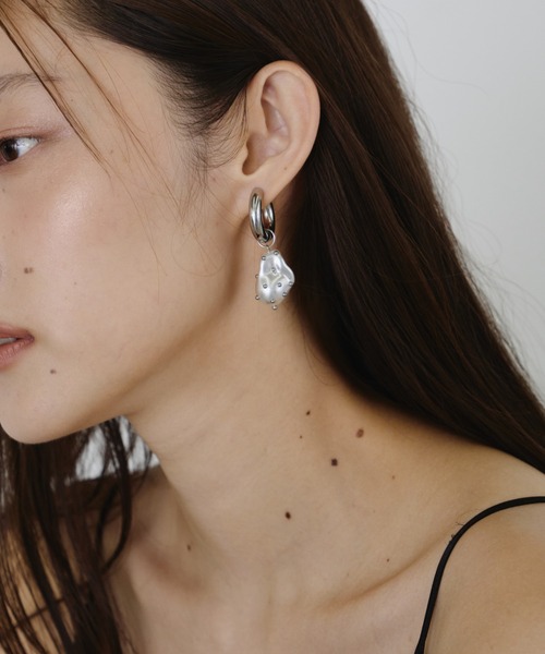 最終値下ララガン　バロックパールピアス pe-gv022a.jpg