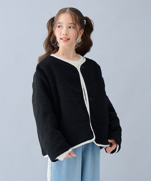 Amourire girl（アムリールガール）の「ボア×キルティング リバーシブル中綿ジャケット（ブルゾン・キッズ・ブラック/オフホワイト・130cm/140cm/150cm/160cm）」の14枚目の写真