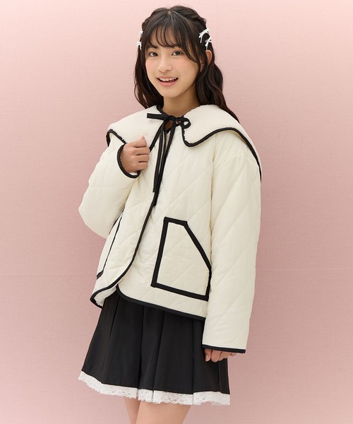 Amourire girl（アムリールガール）の「ボア×キルティング リバーシブル中綿ジャケット（ブルゾン・キッズ・ブラック/オフホワイト・130cm/140cm/150cm/160cm）」の8枚目の写真