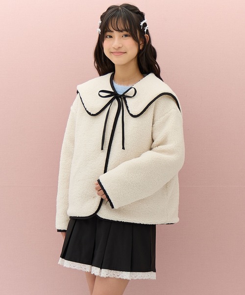 Amourire girl（アムリールガール）の「ボア×キルティング リバーシブル中綿ジャケット（ブルゾン・キッズ・ブラック/オフホワイト・130cm/140cm/150cm/160cm）」の11枚目の写真