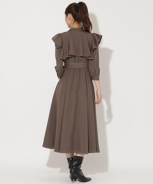 AND COUTURE(アンドクチュール)の「フリルケープ7分袖ワンピース(ワンピース・レディース・ネイビー/ダークブラウン/チャコールグレー・FREE)」の11枚目の写真