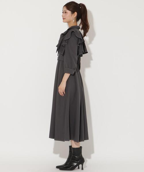 AND COUTURE(アンドクチュール)の「フリルケープ7分袖ワンピース(ワンピース・レディース・ネイビー/ダークブラウン/チャコールグレー・FREE)」の17枚目の写真