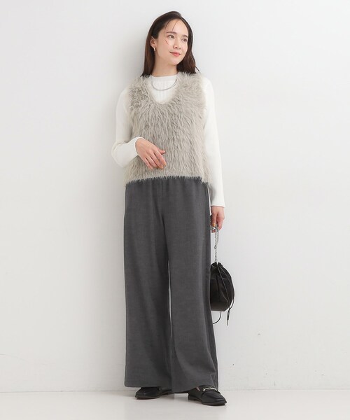 SHOO・LA・RUE（シューラルー）の「【S-LL/体型カバー】上品なとろみが魅力 イージーワイドパンツ（その他パンツ・レディース・ブラック/チャコールグレー・01/02/03/04）」の5枚目の写真