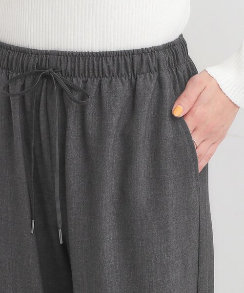 SHOO・LA・RUE（シューラルー）の「【S-LL/体型カバー】上品なとろみが魅力 イージーワイドパンツ（その他パンツ・レディース・ブラック/チャコールグレー・01/02/03/04）」の15枚目の写真