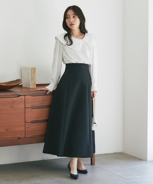La boutique BonBon(ラブティックボンボン)の「【小顔見え】アシメビッグカラードットジャガードブラウス(シャツ/ブラウス・レディース・ホワイト/ネイビー・FREE)」の17枚目の写真
