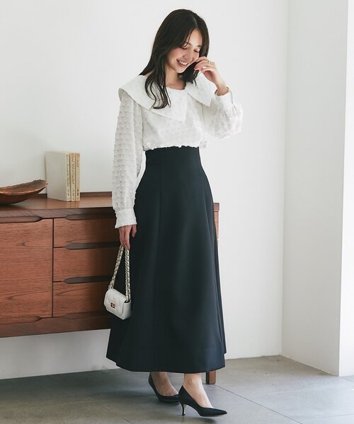 La boutique BonBon(ラブティックボンボン)の「【小顔見え】アシメビッグカラードットジャガードブラウス(シャツ/ブラウス・レディース・ホワイト/ネイビー・FREE)」の12枚目の写真