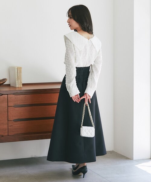 La boutique BonBon(ラブティックボンボン)の「【小顔見え】アシメビッグカラードットジャガードブラウス(シャツ/ブラウス・レディース・ホワイト/ネイビー・FREE)」の16枚目の写真