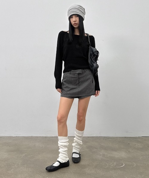 BLACKUP（ブラックアップ）の「[MADE] コチェナオフショルダーニット（ニット/セーター・レディース・ブラック/アイボリー・FREE）」の15枚目の写真