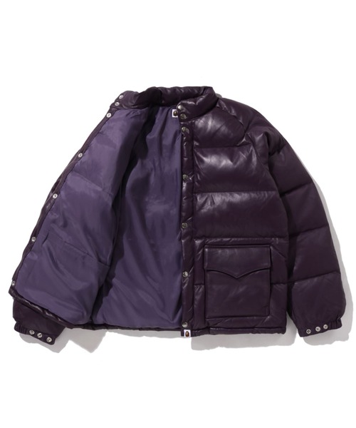 A BATHING APE(アベイシングエイプ)の「LEATHER CLASSIC DOWN JACKET(ダウンジャケット/コート・メンズ・ブラウン/ブラック/パープル・XX-LARGE/X-LARGE/SMALL/LARGE/MEDIUM)」の9枚目の写真