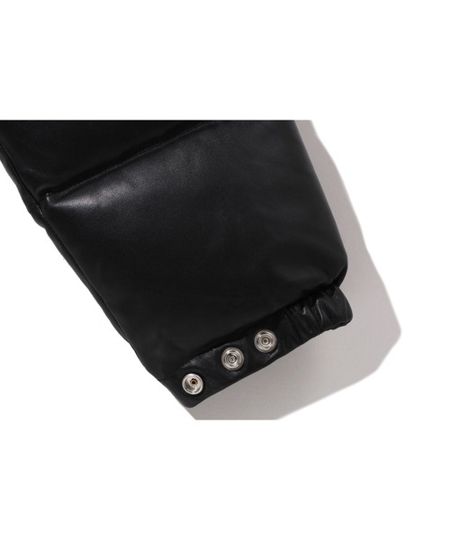 A BATHING APE(アベイシングエイプ)の「LEATHER CLASSIC DOWN JACKET(ダウンジャケット/コート・メンズ・ブラウン/ブラック/パープル・XX-LARGE/X-LARGE/SMALL/LARGE/MEDIUM)」の19枚目の写真