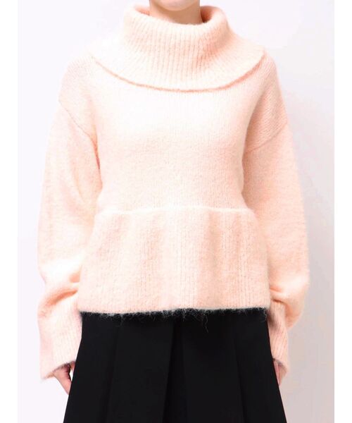 MERCURYDUO（マーキュリーデュオ）の「【WEB限定カラーあり】オフタートルペプラムニット（ニット/セーター・レディース・グレー/オフホワイト/イエロー/ベビーピンク・FREE）」の8枚目の写真