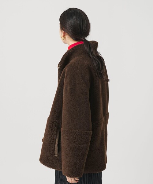 BEAUTY&YOUTH UNITED ARROWS（ビューティーアンドユースユナイテッドアローズ）の「ボア スタンドカラー ジップブルゾン（ブルゾン・レディース・ダークブラウン/オフホワイト・S/XS/M）」の4枚目の写真