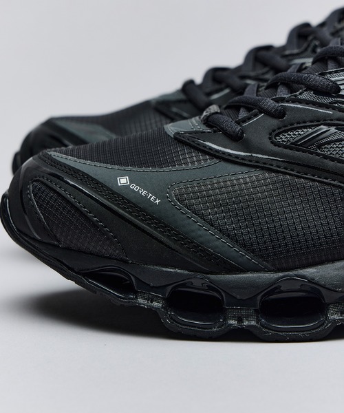 MIZUNO(ミズノ )の「WAVE PROPHECY LS GTX(スニーカー・メンズ・ブラック・27/26/27.5/26.5/28)」の4枚目の写真