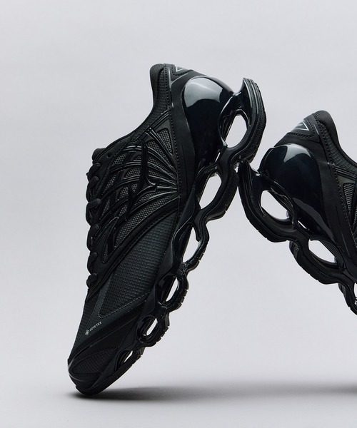 MIZUNO(ミズノ )の「WAVE PROPHECY LS GTX(スニーカー・メンズ・ブラック・27/26/27.5/26.5/28)」の3枚目の写真