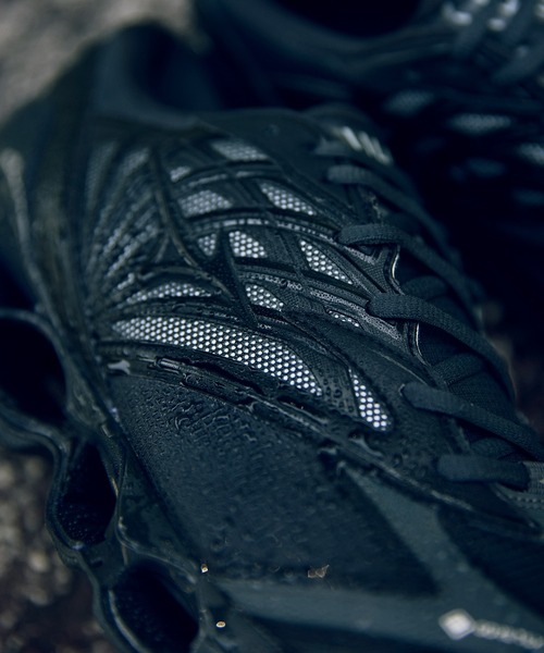 MIZUNO(ミズノ )の「WAVE PROPHECY LS GTX(スニーカー・メンズ・ブラック・27/26/27.5/26.5/28)」の19枚目の写真