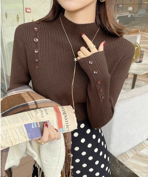 Beststore(ベストストア)の「リブニットセーター カットソー長袖 春秋冬(ニット/セーター・レディース・ホワイト/ブラック/ブラウン/ベージュ/ライトベージュ・FREE)」の3枚目の写真