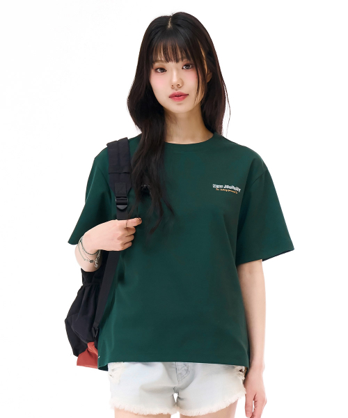 CHASECULT(チェイスカルト)の「ユニセックスドローインググラフィック半袖Tシャツ-グリーン(Tシャツ/カットソー・メンズ・グリーン・90/100/95/105)」の4枚目の写真