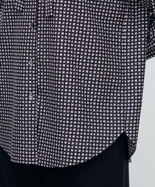 め*こ様 極美品 トゥモローランド 24SSコモンフラワープリント ボウタイブラ コモンフラワープリント ボウタイブラウス（シャツ/ブラウス